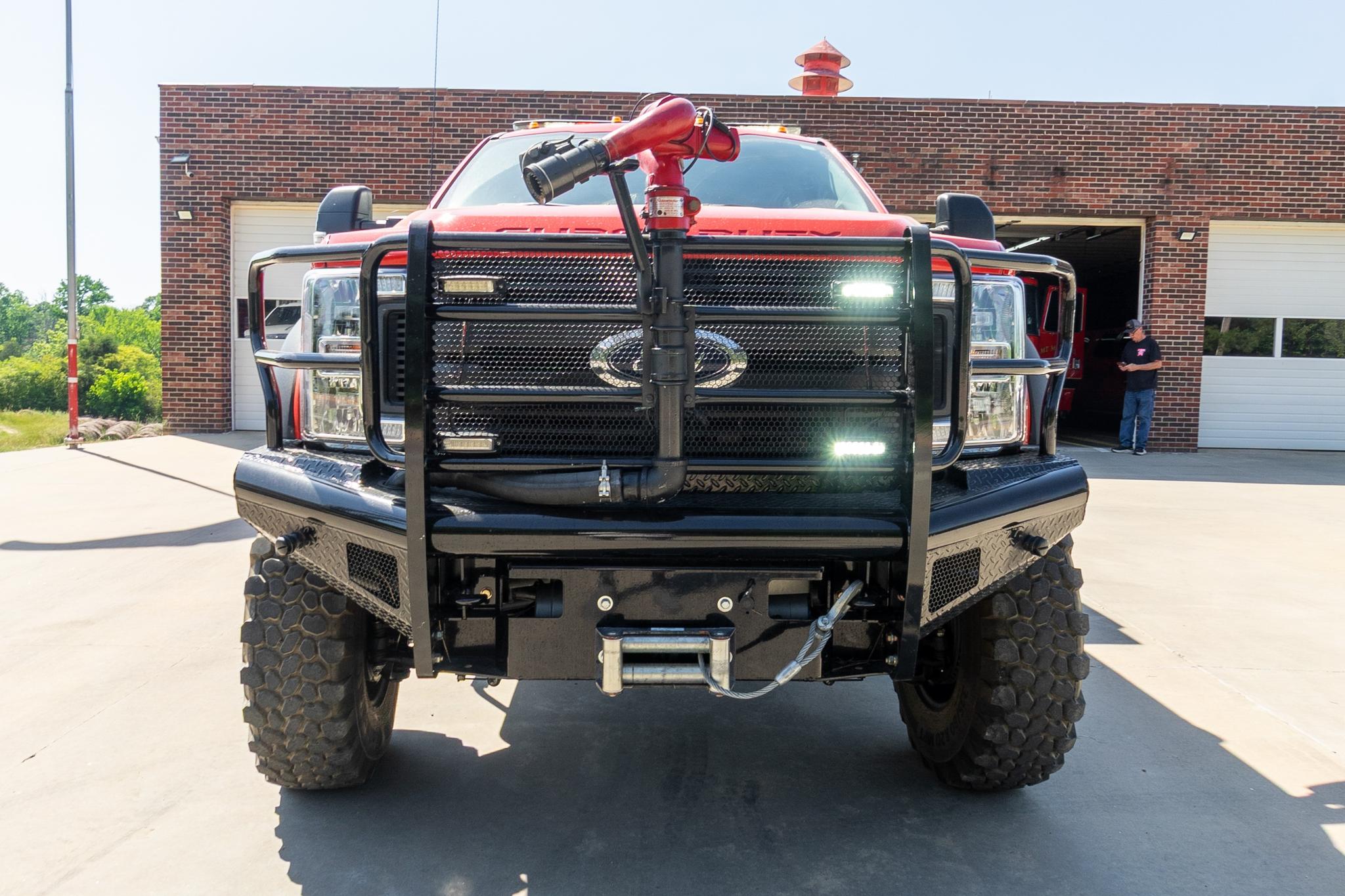 2017 Ford 4x4 Brush Truck - image 2