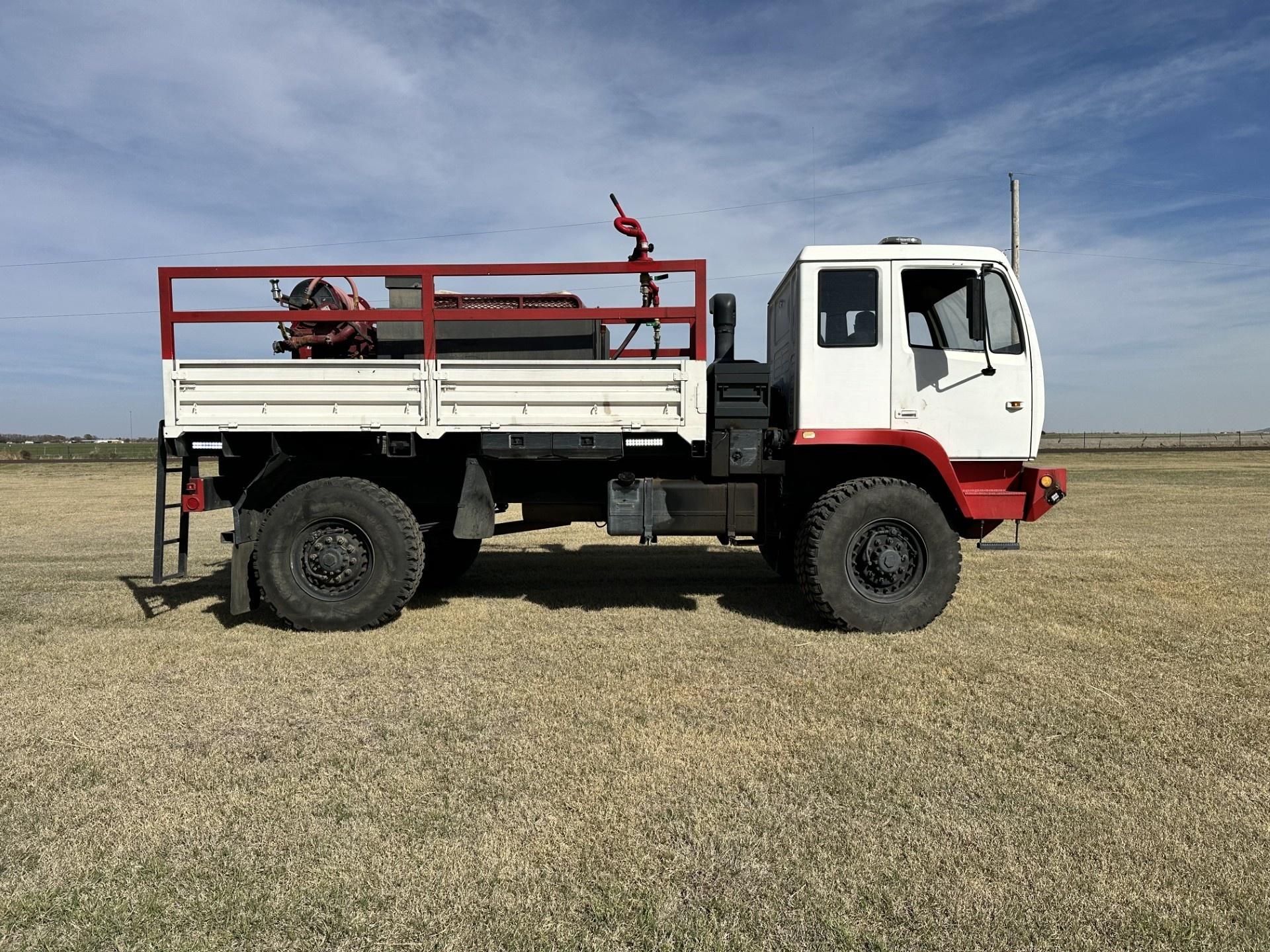 1998 S&S M-1078 4x4 Brush Truck - image 2