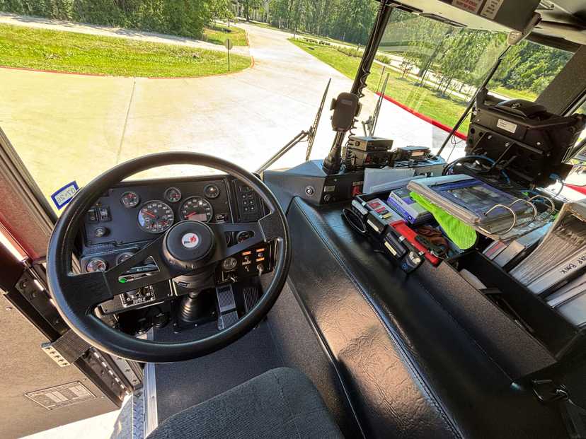 2015 Ferrara Ember 77' Aerial — photo 8