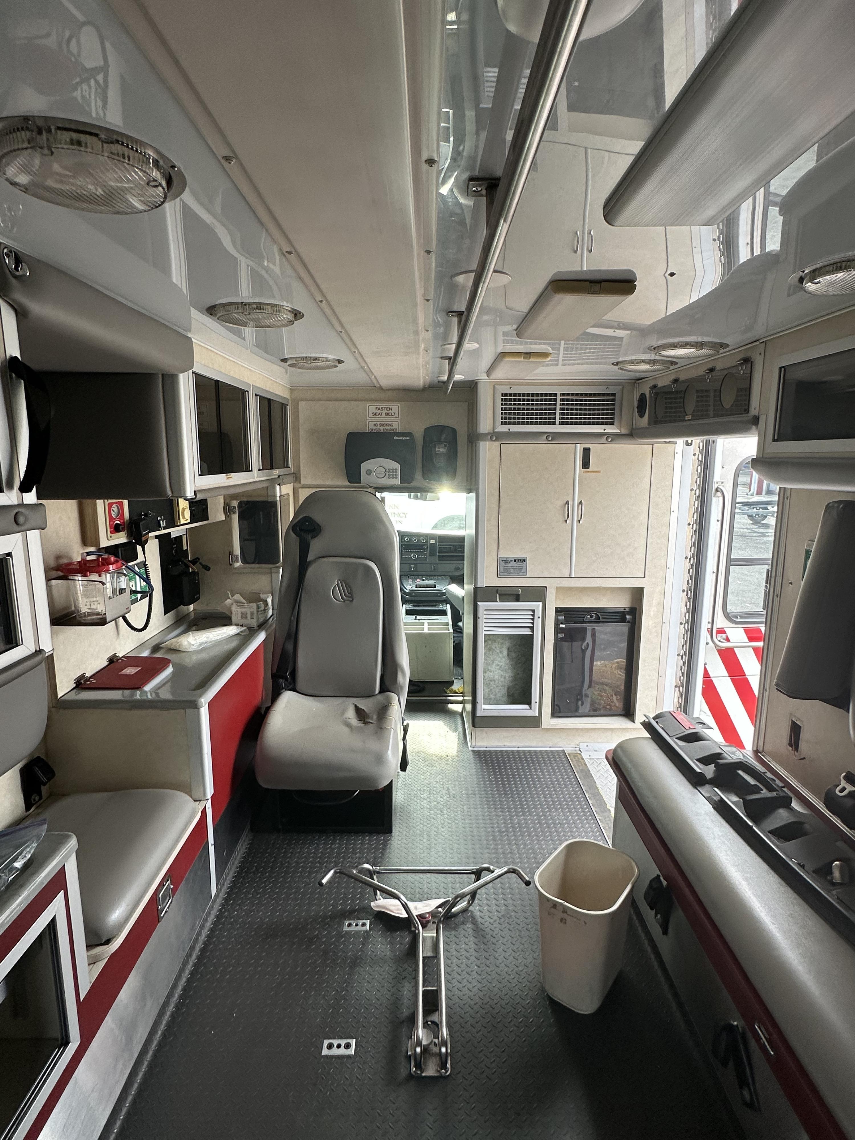 2014 Wheeled Coach Chevrolet Type III Ambulance - image 8