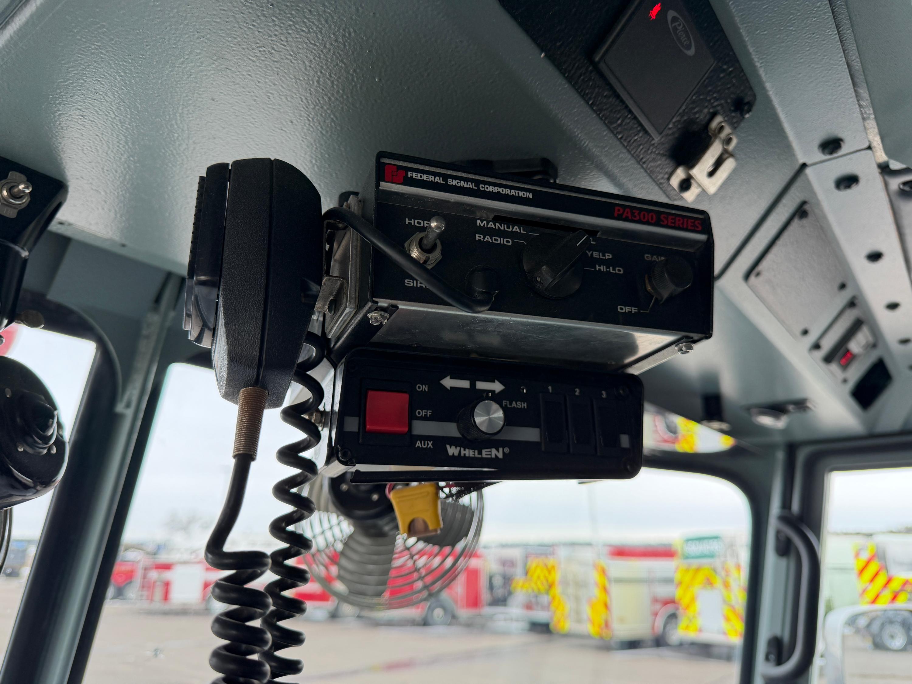 2018 Pierce ARROW XT 75' Aerial - image 34