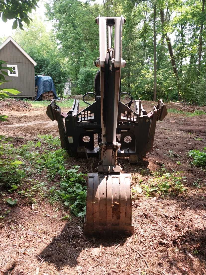 Bobcat 811 Backhoe Attachment off 863 Loader — photo 2