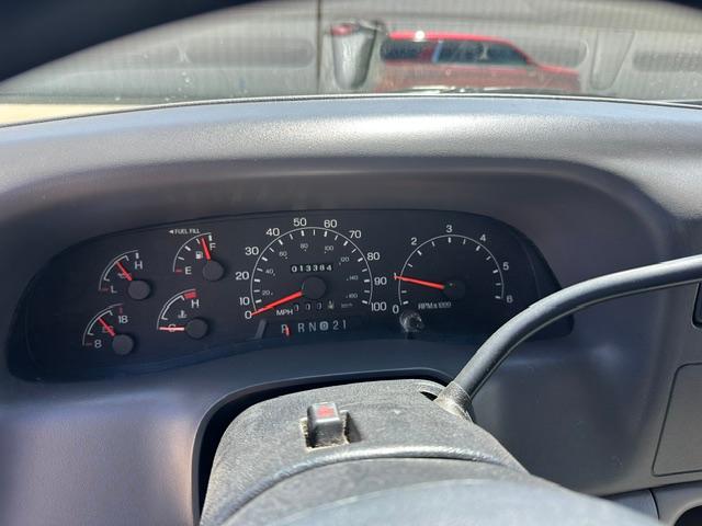 2001 Ford F350 XL Super Duty 4x4 Brush Truck - image 10