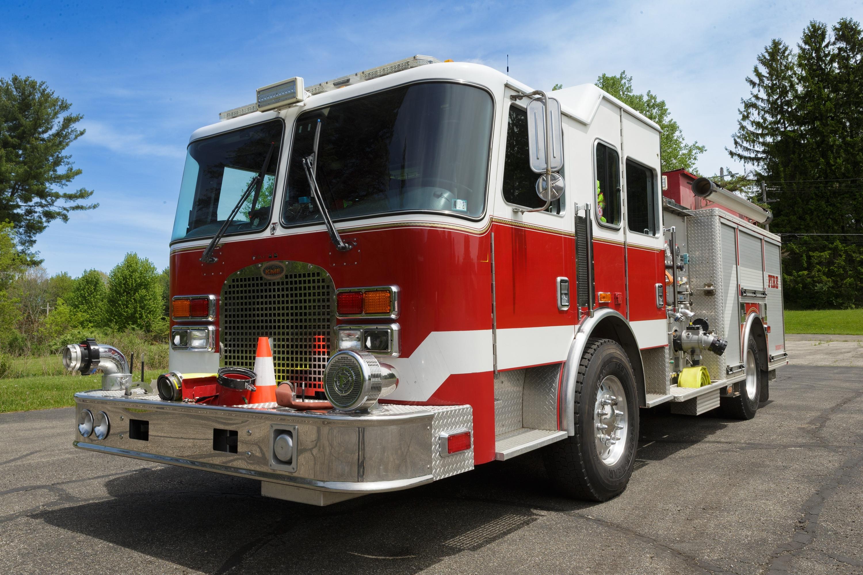 2005 KME Excel Pumper - image 10