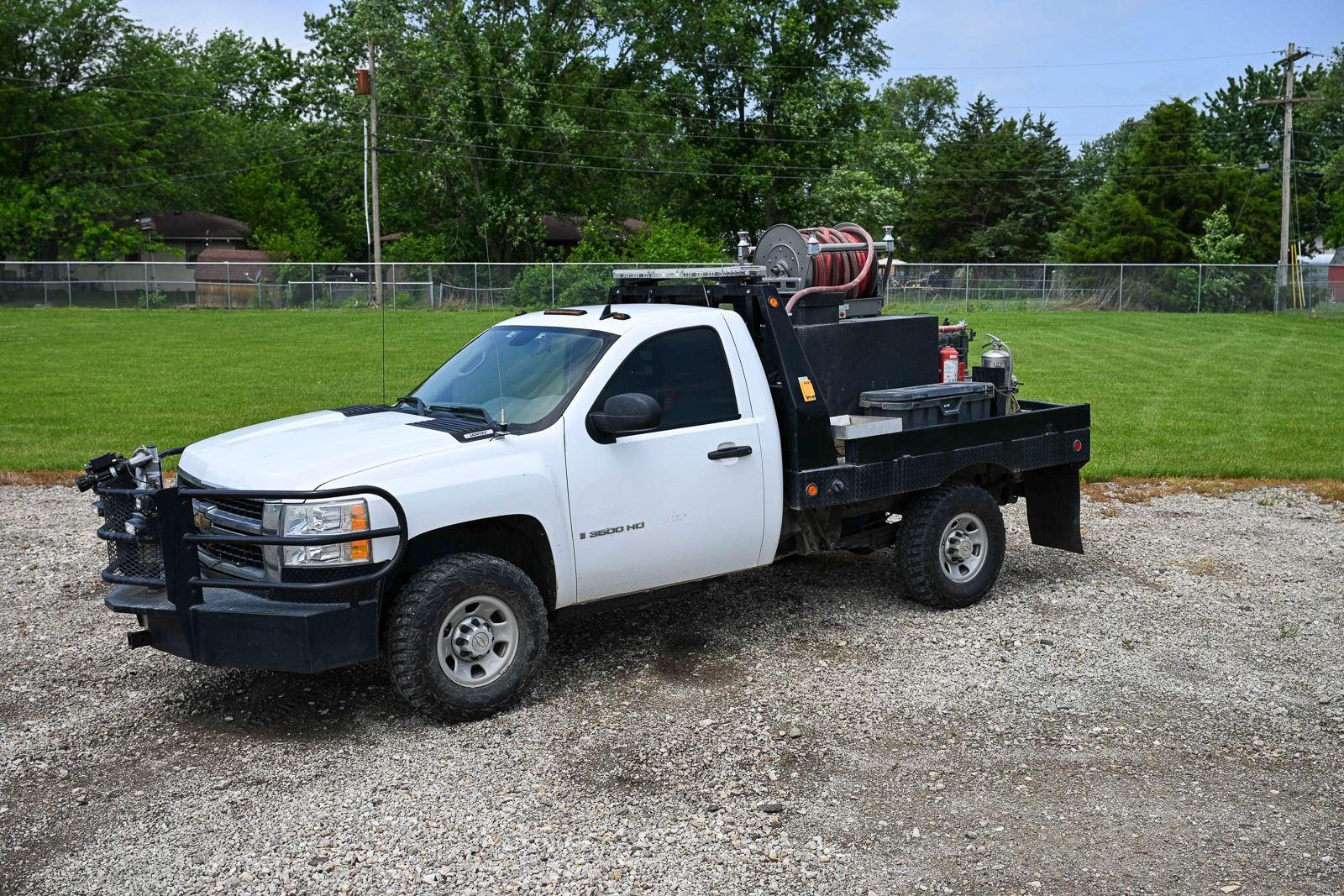 2007 Chevrolet 3500HD 4x4 Brush Truck - image 4
