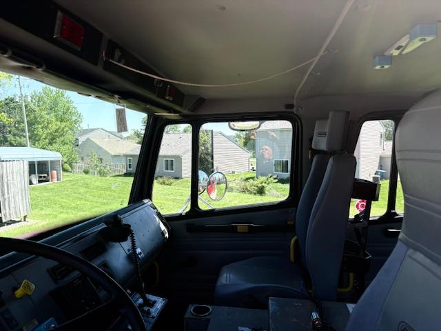 1998 Pierce Freightliner 65' Aerial - image 18