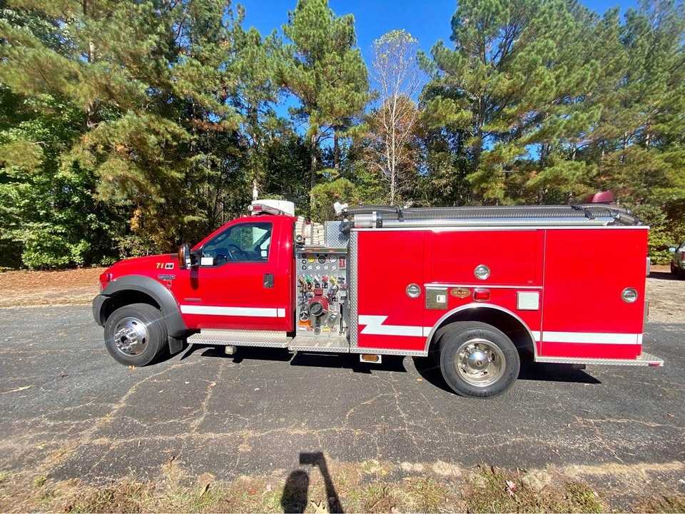 2004 4 Guys Ford Mini Pumper
