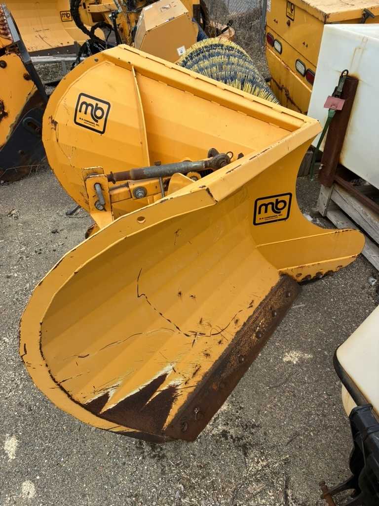 2012 MB Plow