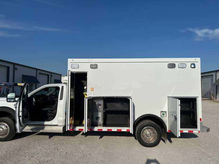 2025 Ford 550 4x4 Type I Ambulance — photo 3