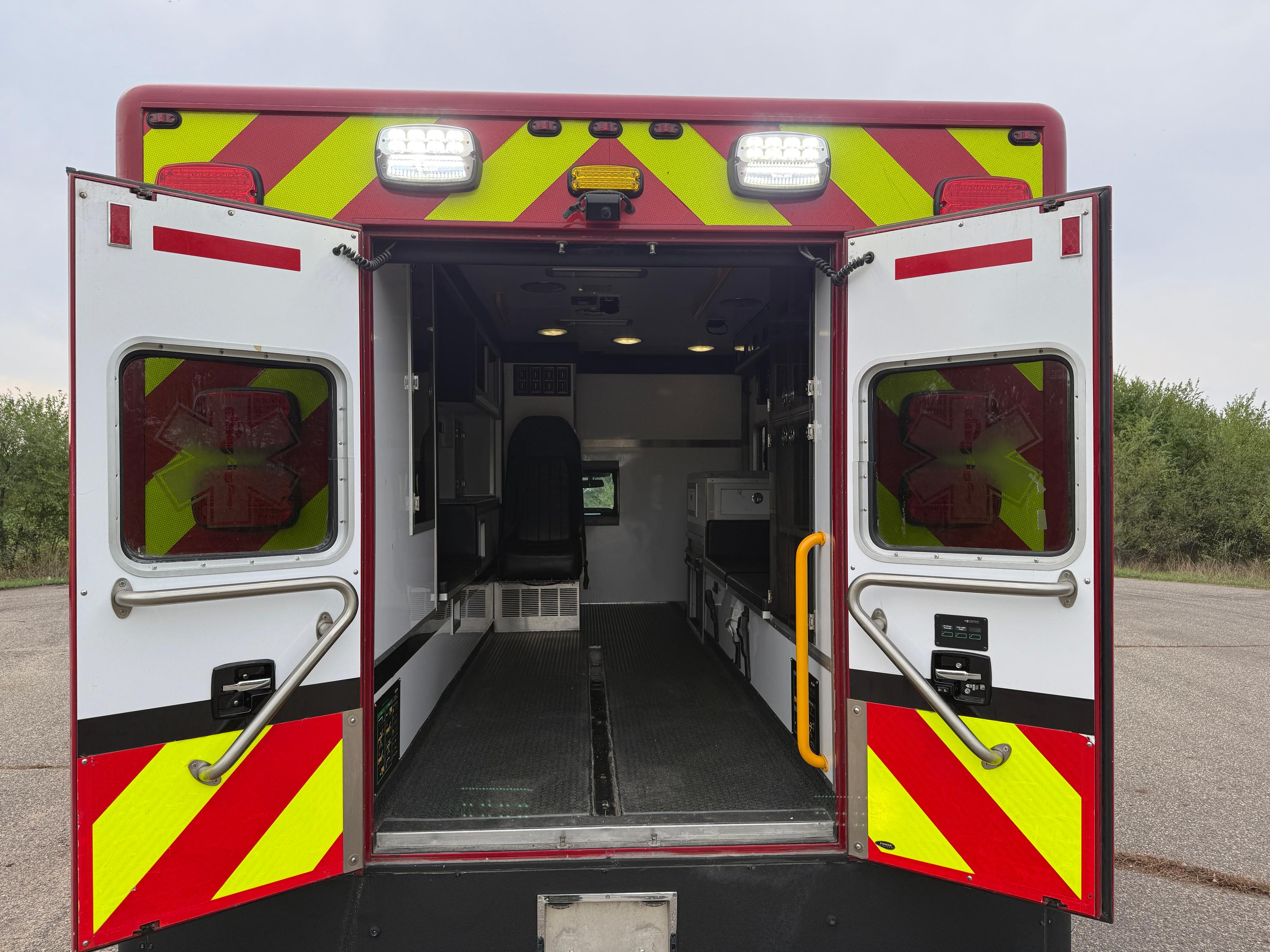 2023 Horton Ford 4x4 Type I Ambulance - image 16