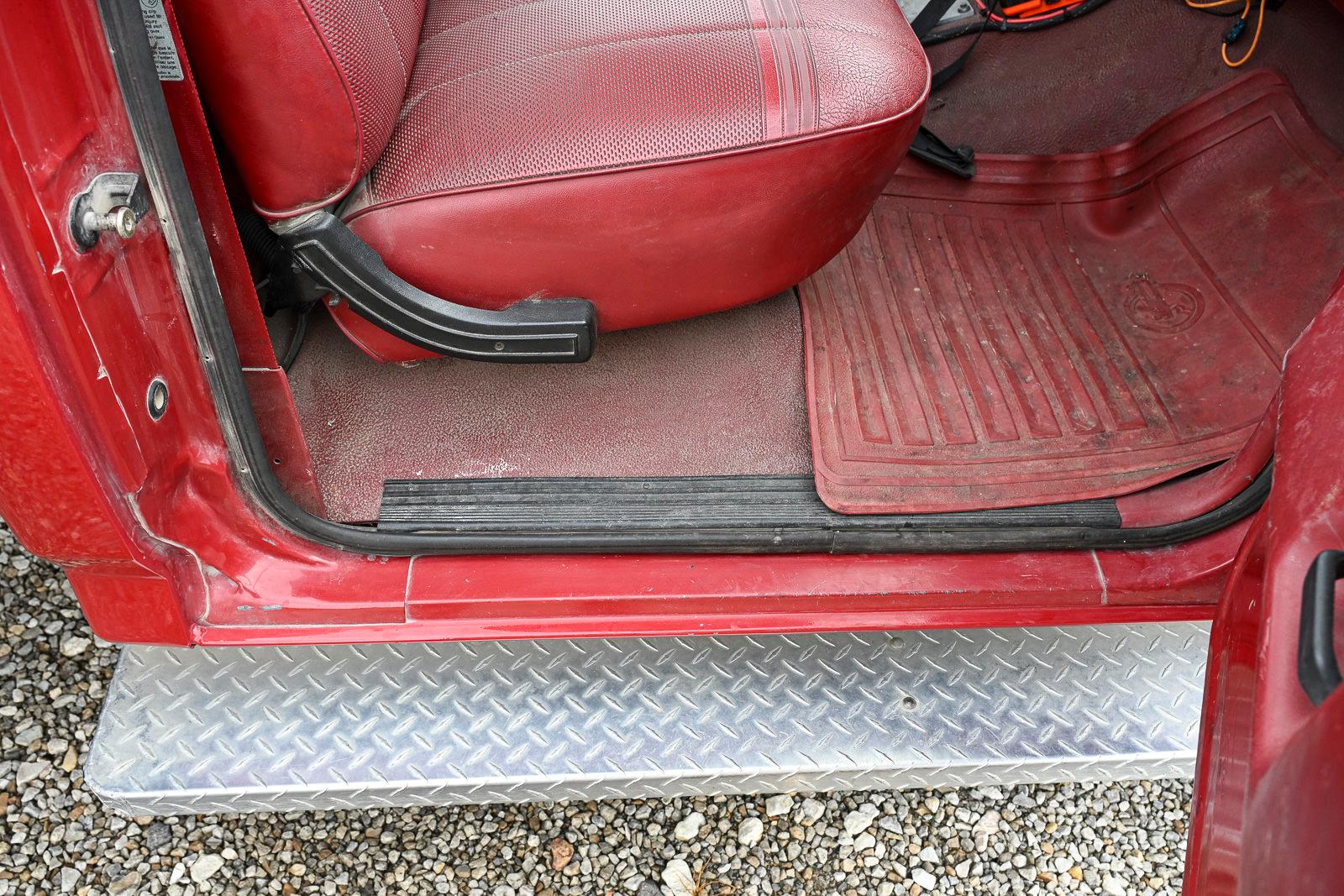 1990 Ford F350 4x4 Brush Truck - image 50