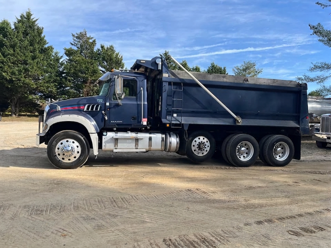 2012 Mack GU713 Dump Truck
