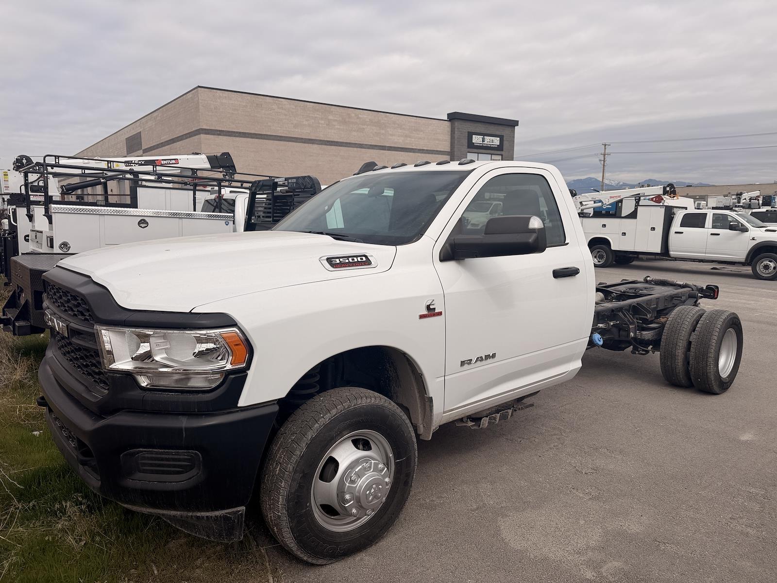 2022 Ram 3500 Regular Cab DRW 4x4 Cab Chassis - image 4