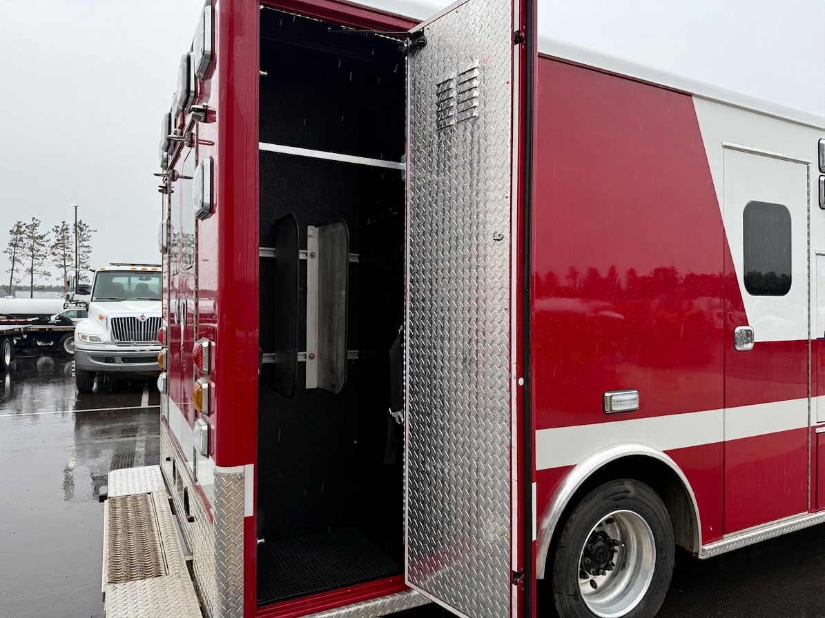 2021 AEV Freightliner Type I Ambulance - image 13