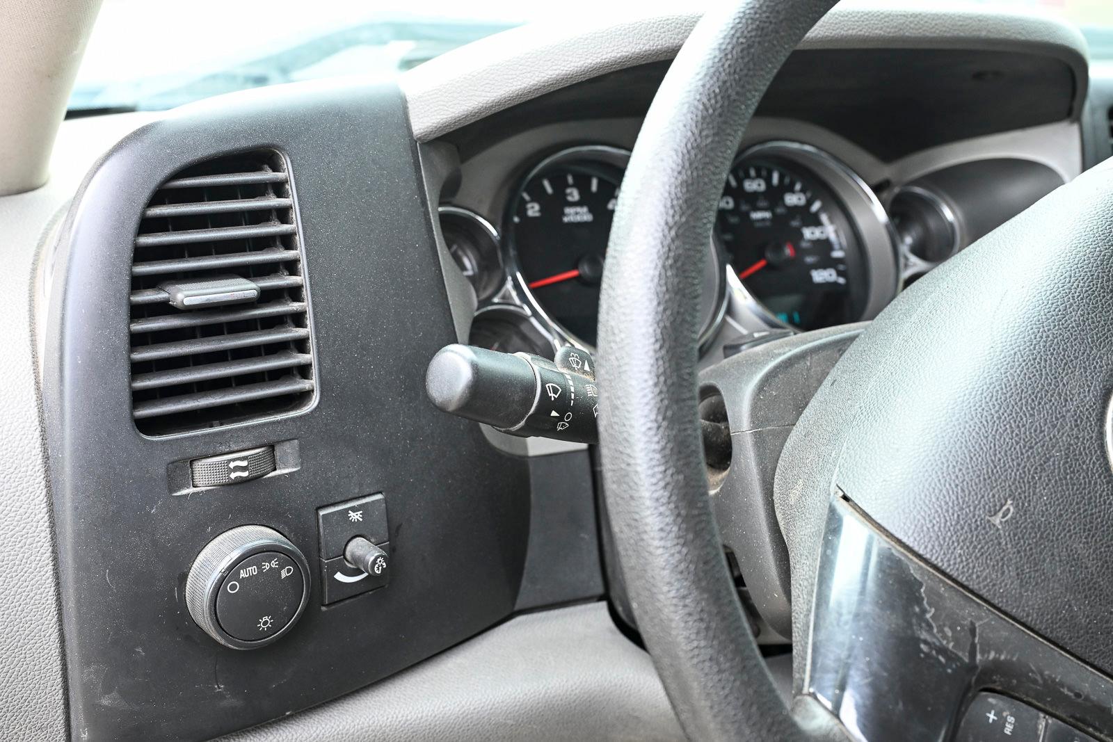 2007 Chevrolet 3500HD 4x4 Brush Truck - image 18