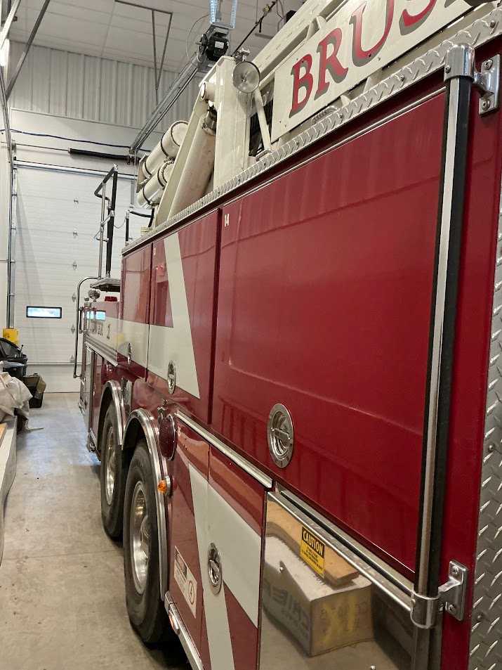 1994 Pierce 100' Aerial — photo 8