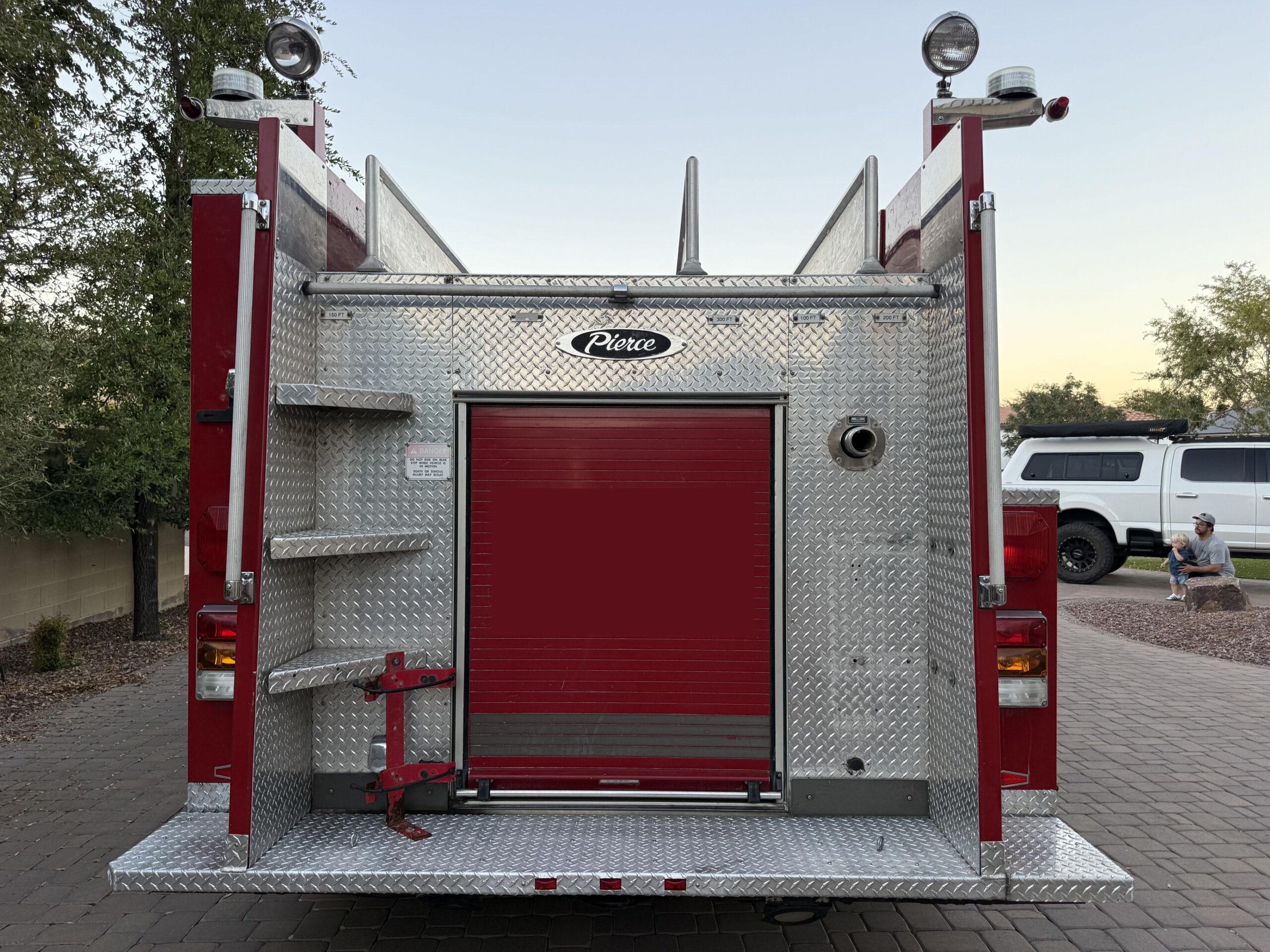 2000 Pierce Saber Pumper - image 10