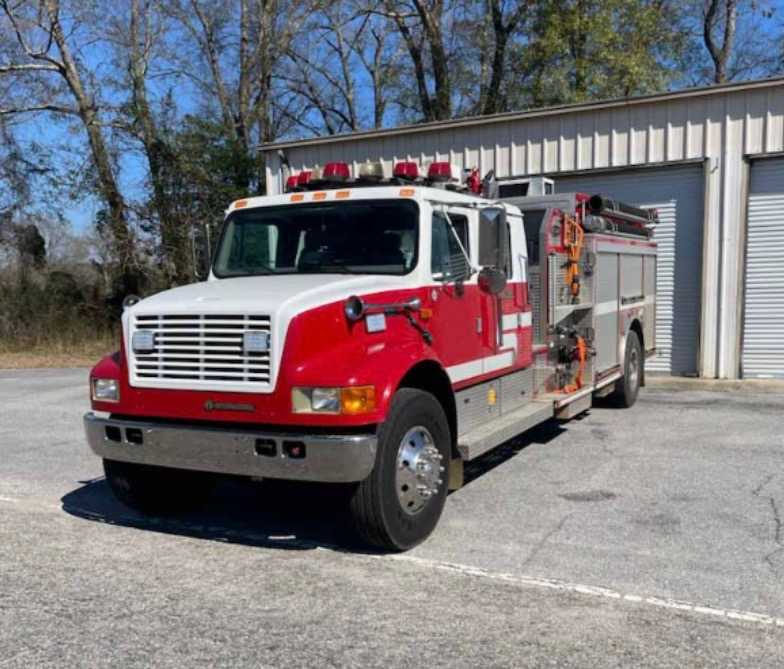 2002 E-One International Pumper