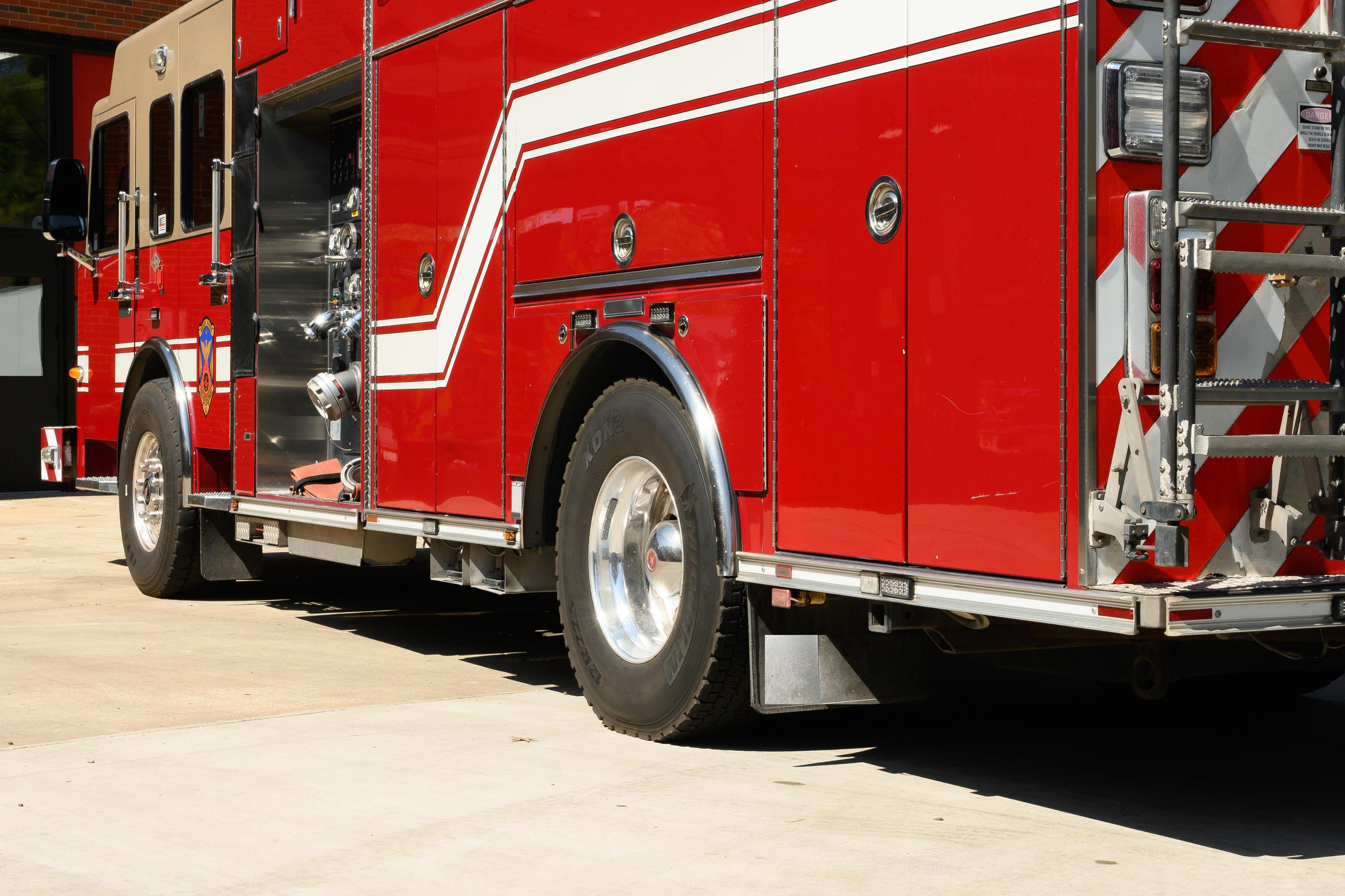 2009 Crimson Spartan Rescue Pumper - image 160