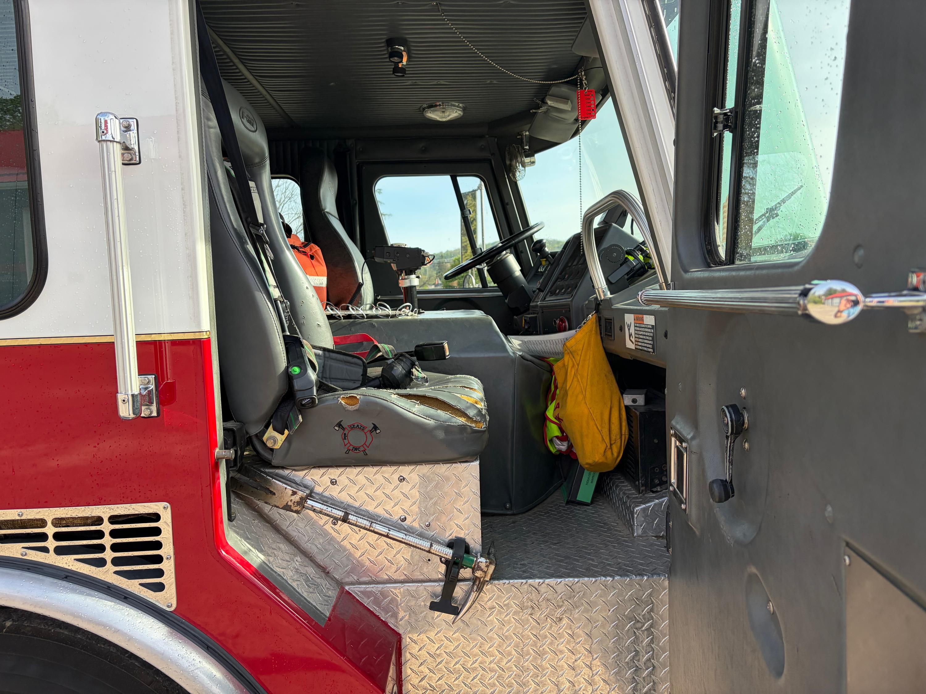 1993 E-One Protector Pumper - image 6