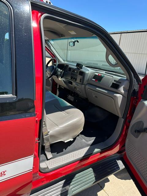 2001 Ford F350 XL Super Duty 4x4 Brush Truck - image 6