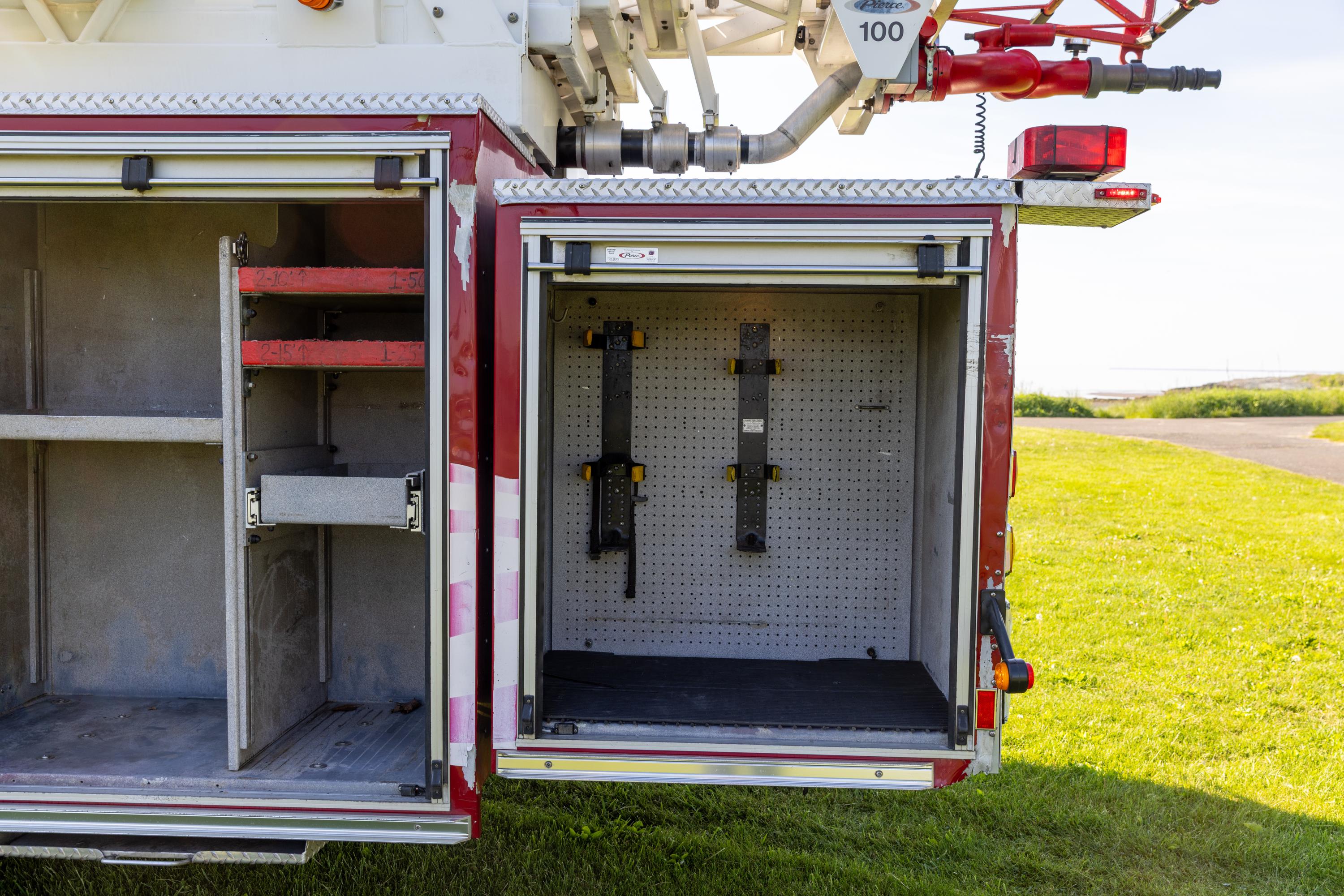 2003 Pierce TL100 100' Quint - image 33