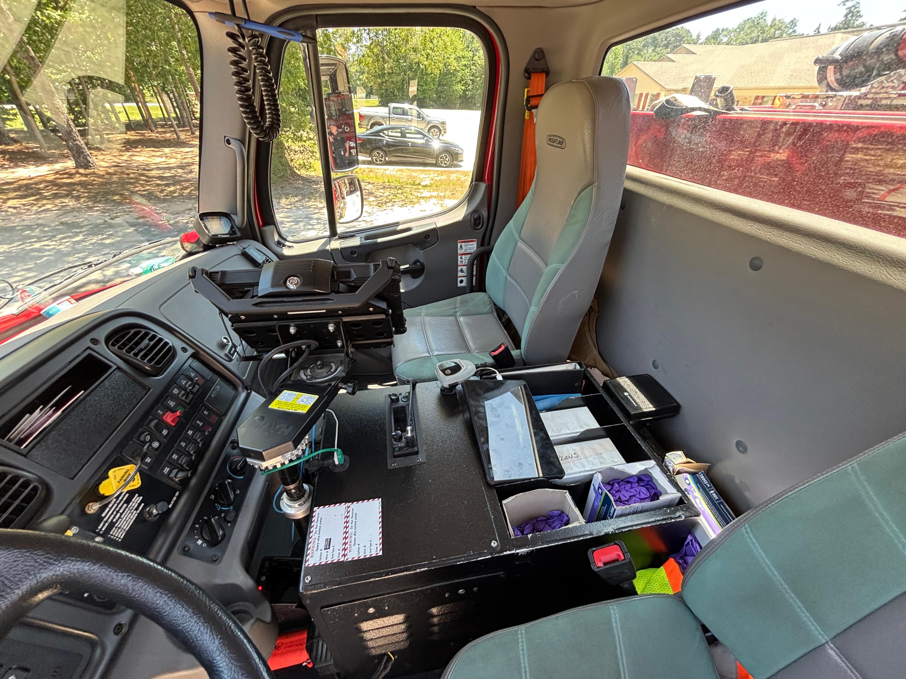 2020 Pierce Freightliner Pumper - image 9
