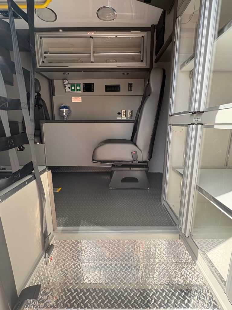 2025 Ford 550 4x4 Type I Ambulance — photo 5
