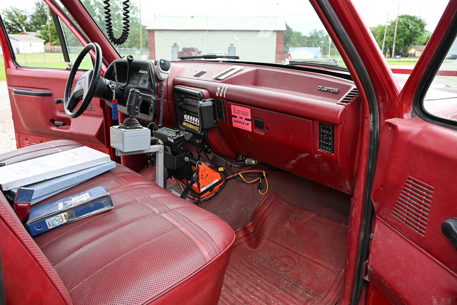 1990 Ford F350 4x4 Brush Truck - image 17