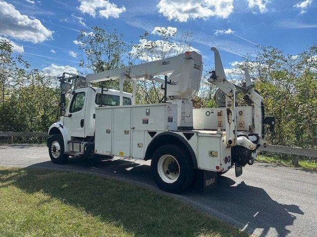 2019 Freightliner M2 106 Bucket Truck/Cable Placer (45 ft) - image 10