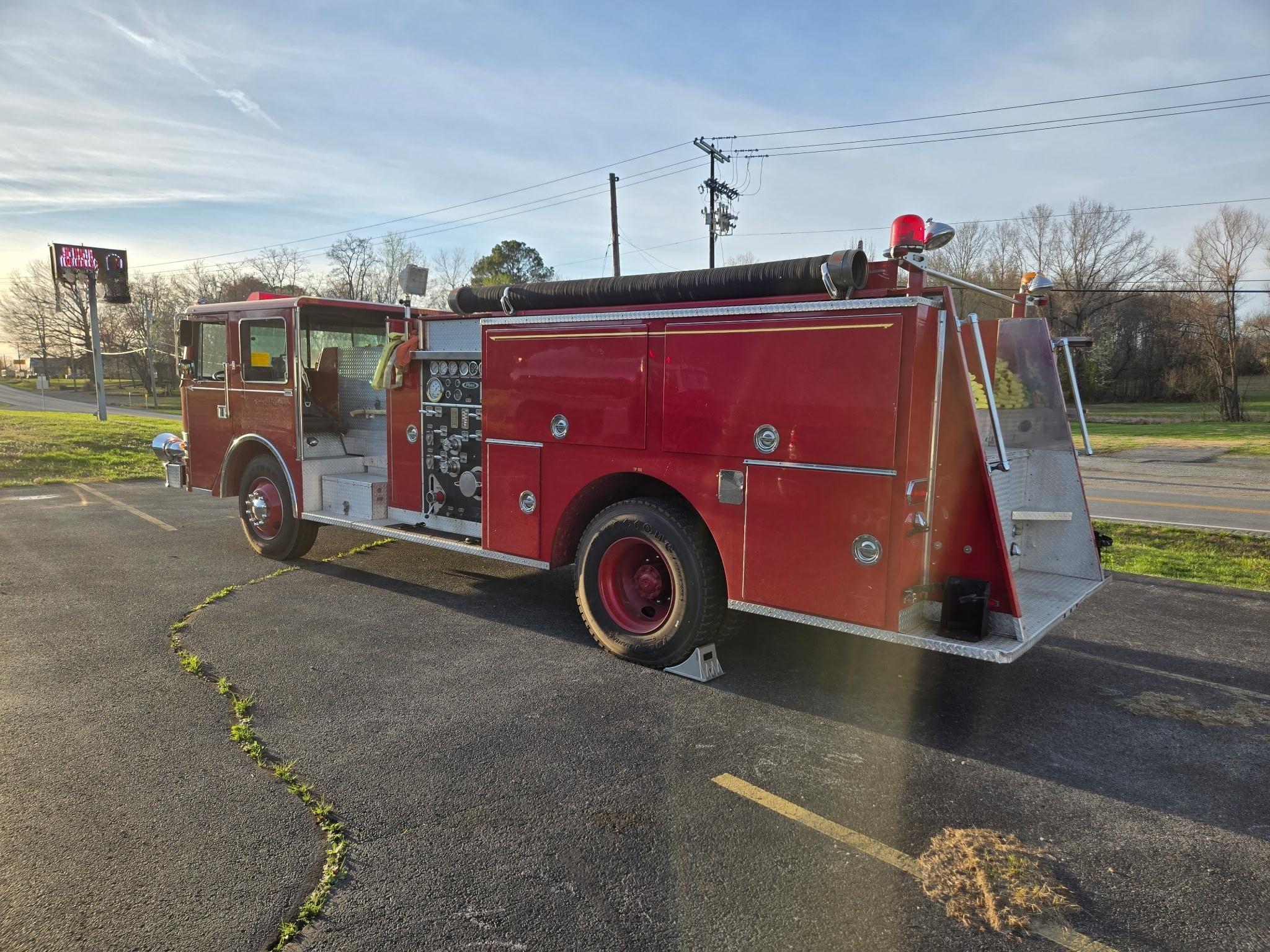 1987 Pierce Pumper - image 3