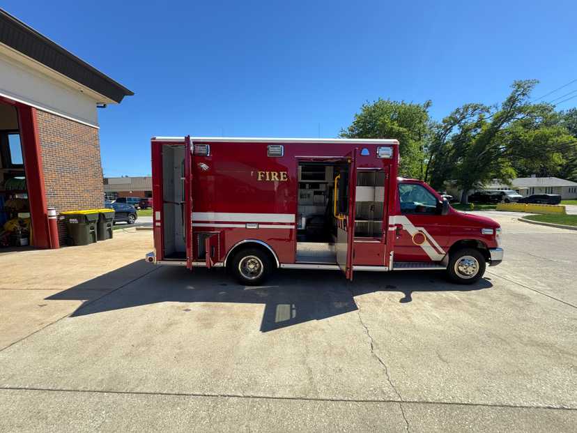 2013 Ford Type III Ambulance — photo 6