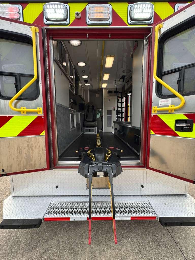 2020 Ford Type I Ambulance - image 33
