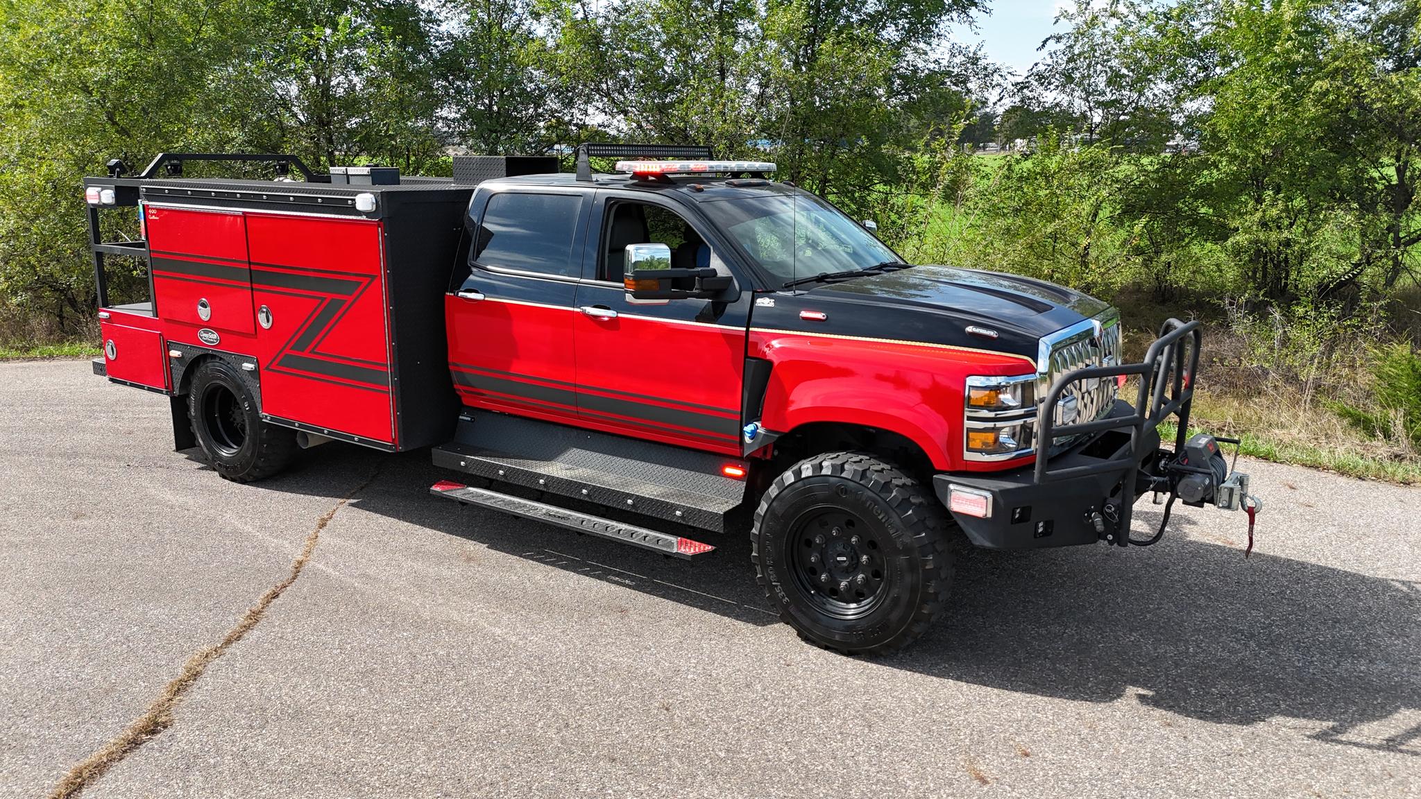 2022 Deep South International 4x4 Brush Truck - image 1