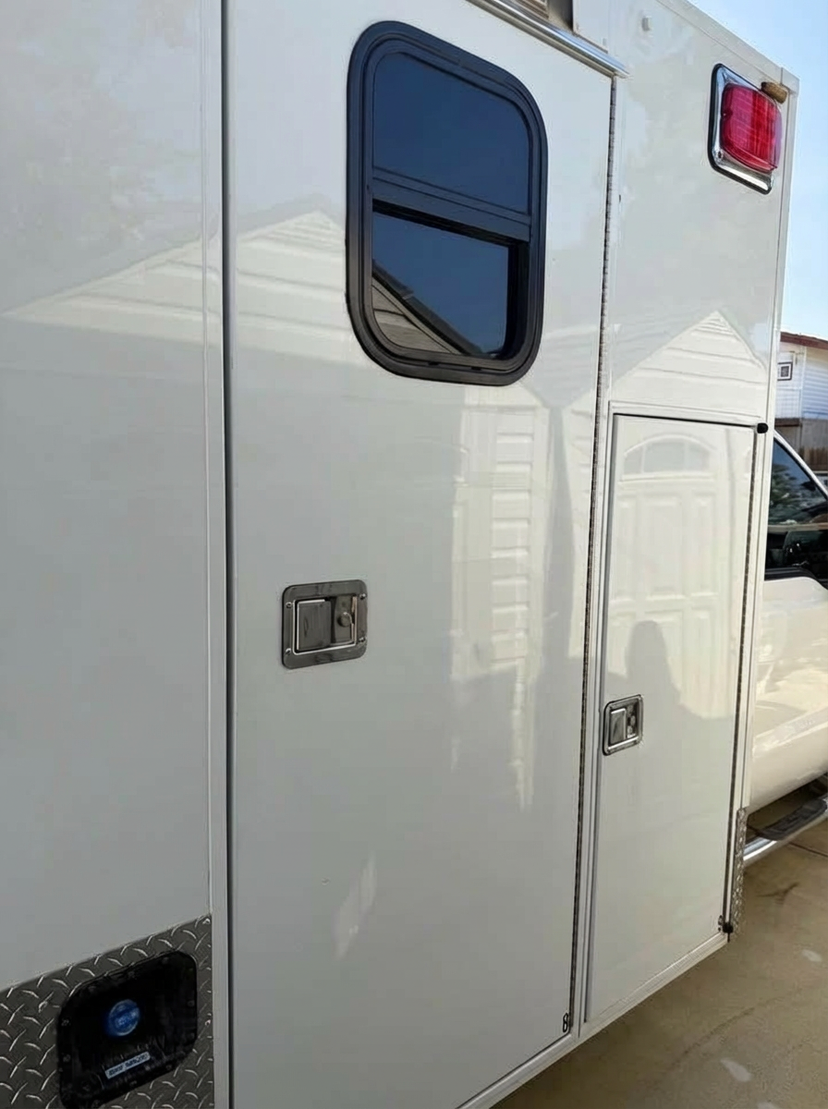 2014 Ford Type I Ambulance — photo 6