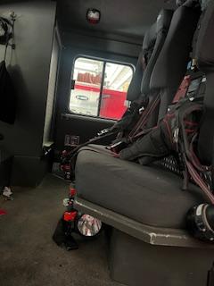 2002 E-One Pumper - image 8