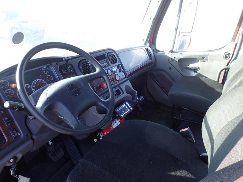 2012 Toyne Freightliner Pumper Tanker - image 13