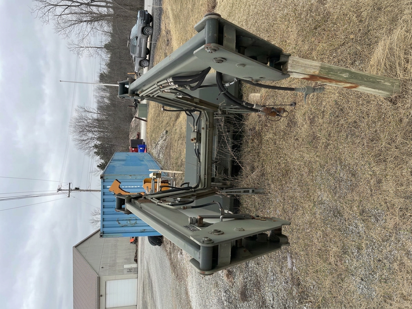 NEW HOLLAND TS110 UTILITY TRACTOR WITH TIGER BOOM MOWER AND QUICKE 3560 FRONT END LOADER — photo 3