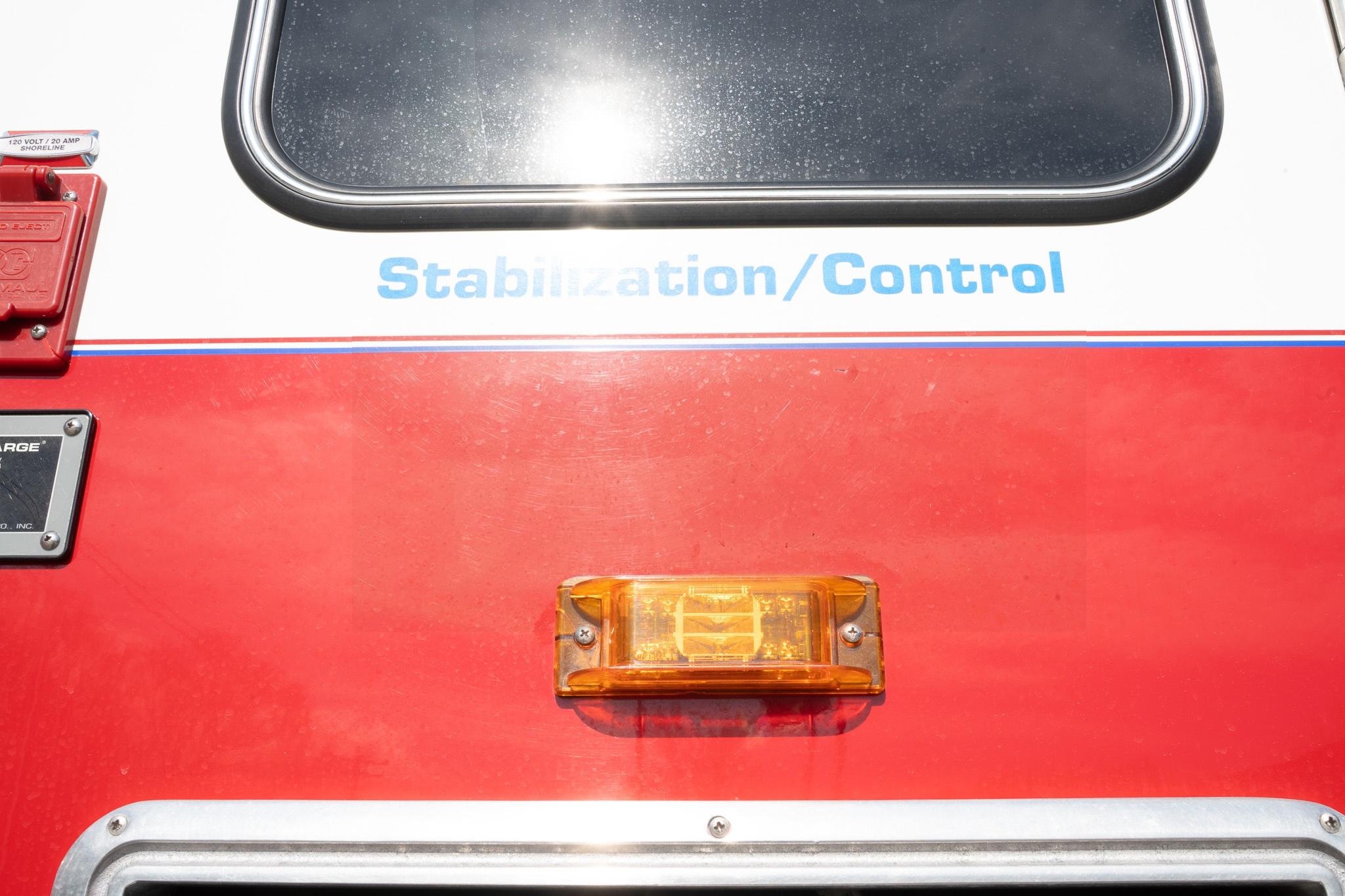 2009 KME Predator 4x4 Heavy Rescue - image 39