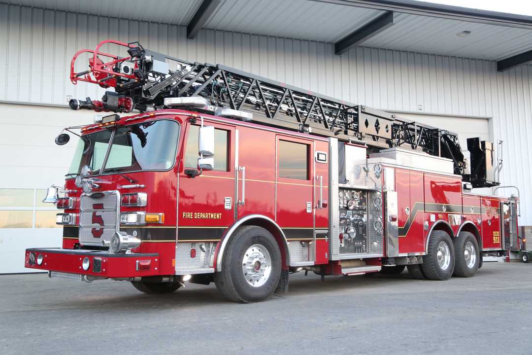 2020 Pierce Arrow XT 107' Quint