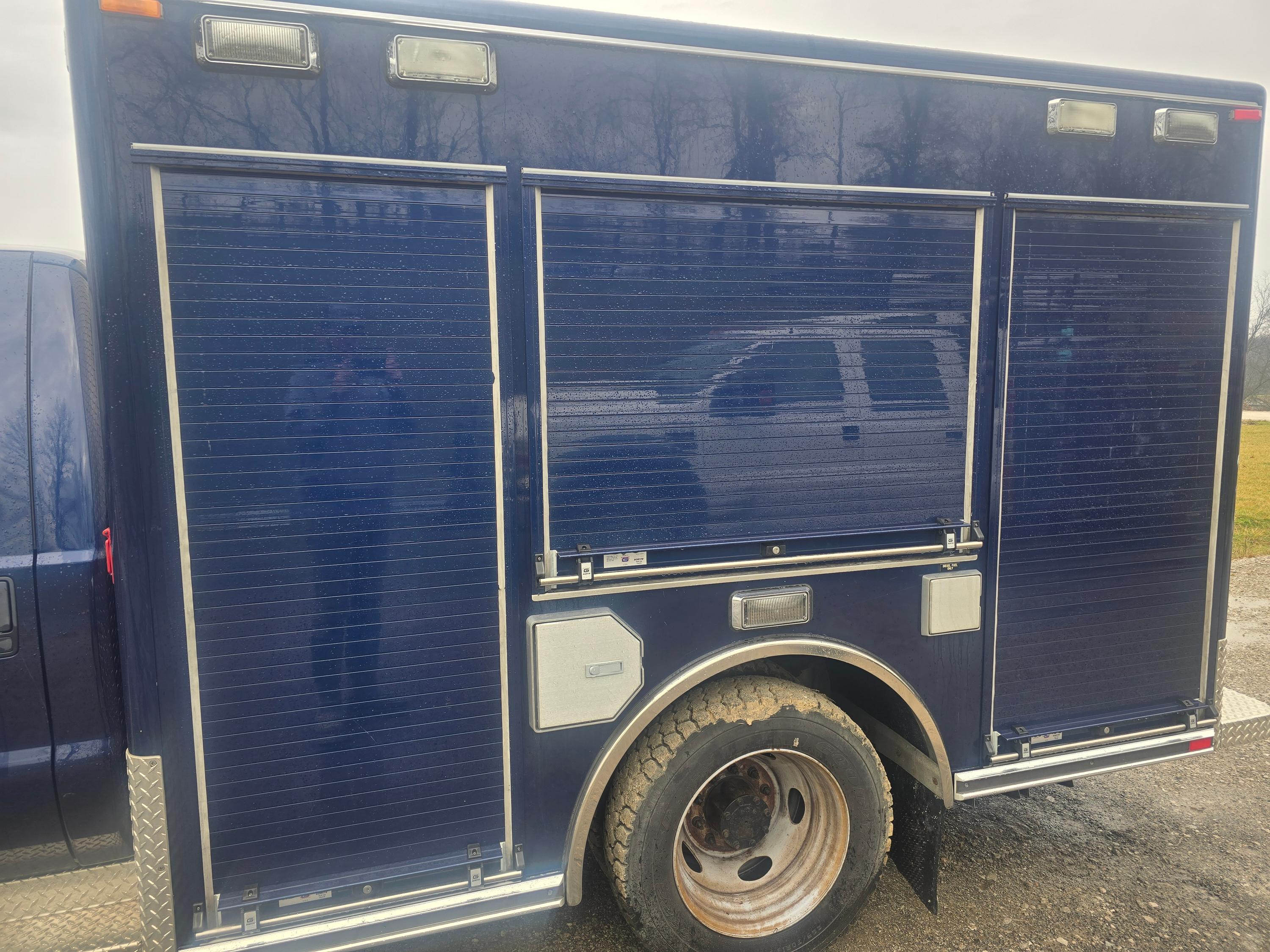 Ford 450 Maintainer Body - image 1