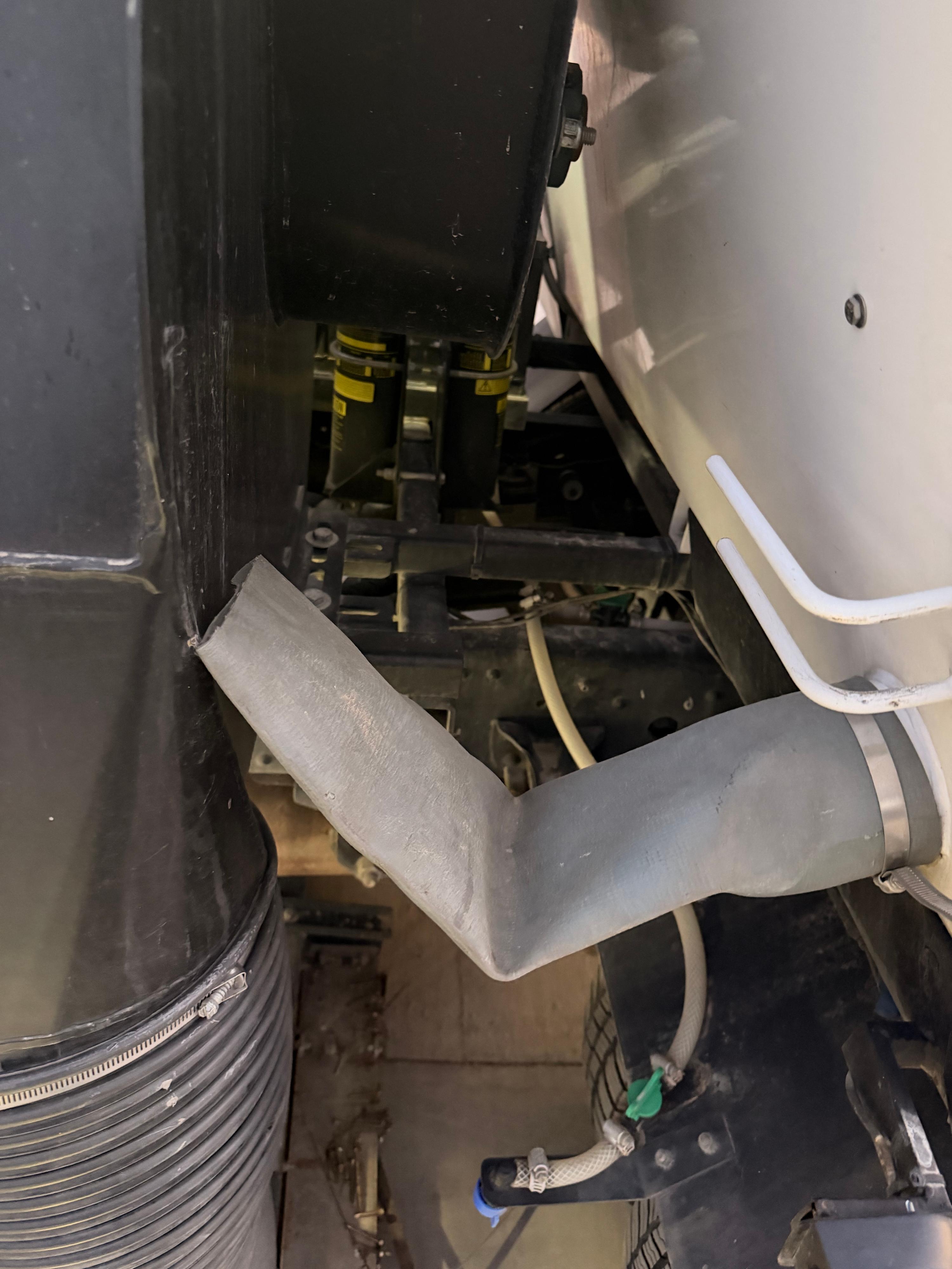 2020 Isuzu NPR Nitehawk Raptor II Sweeper - image 16