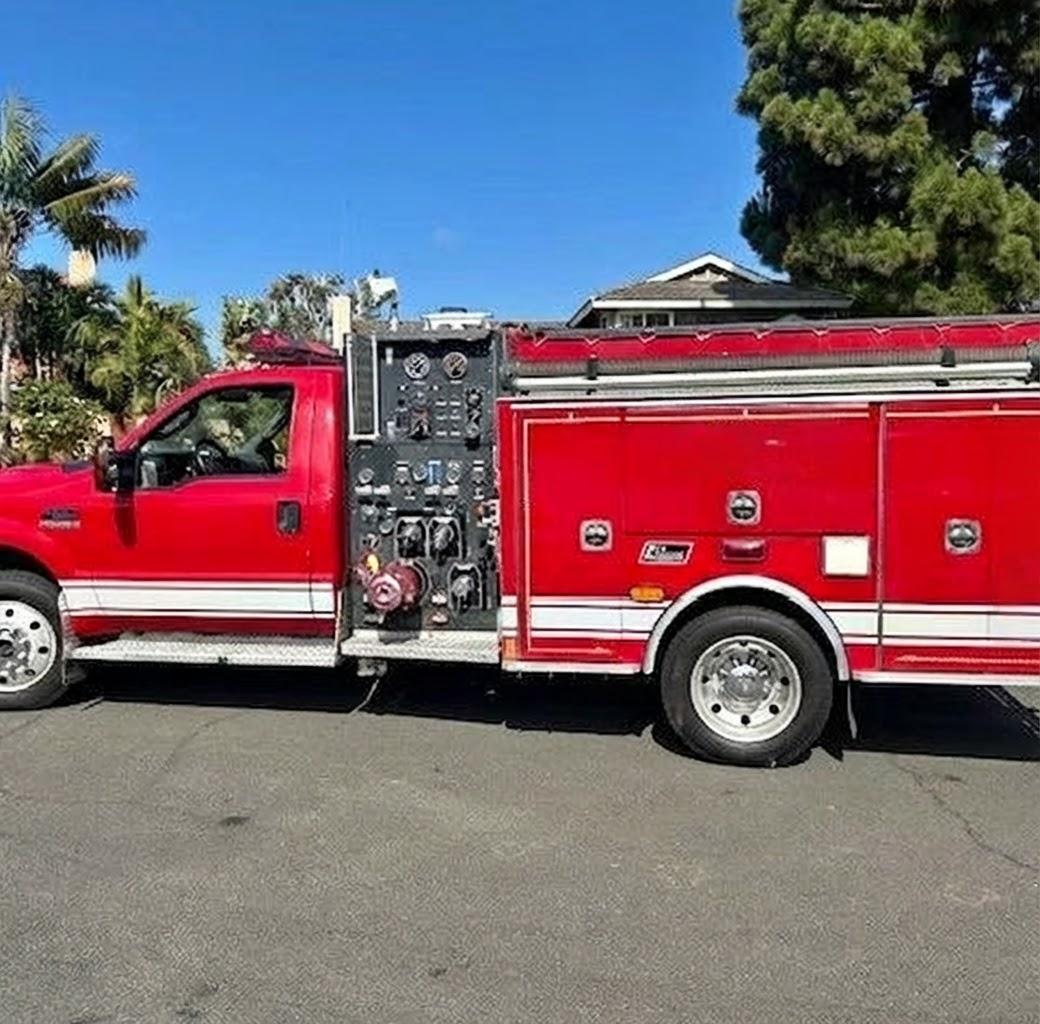 2004 Ford F-550 Mini Pumper - image 3