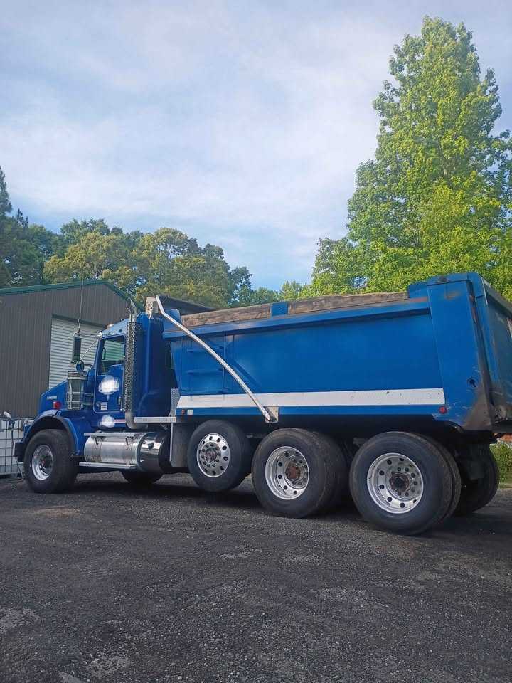 2019 Kenworth T800 — photo 2