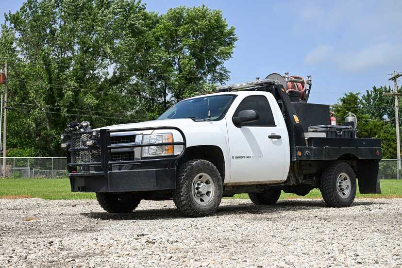 2007 Chevrolet 3500HD 4x4 Brush Truck — photo 8