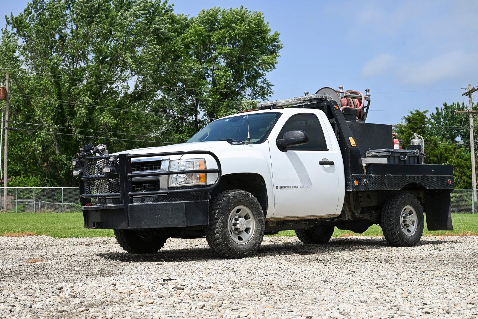 2007 Chevrolet 3500HD 4x4 Brush Truck - image 8