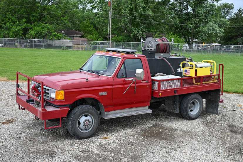 1990 Ford F250 4x4 Brush Truck — photo 2