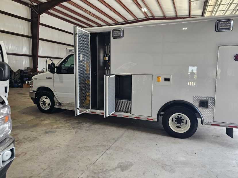 2025 Ford E-450 Type III Ambulance — photo 3