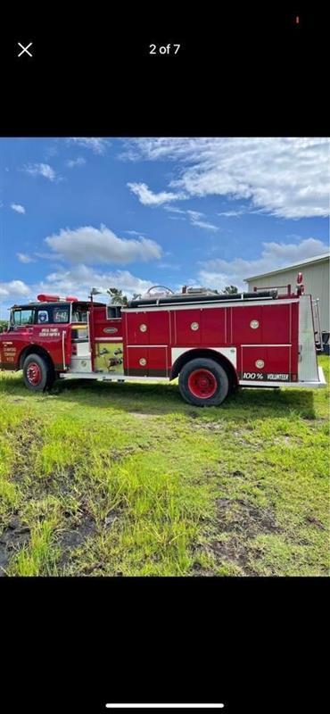 1980 Ford C800 Pumper - image 4