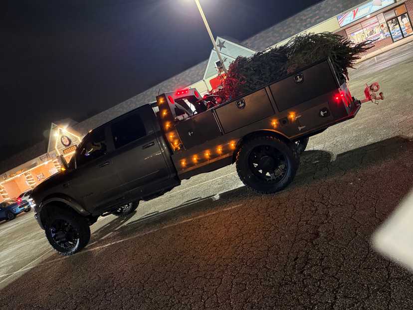 5500 ram crew cab flat bed — photo 7